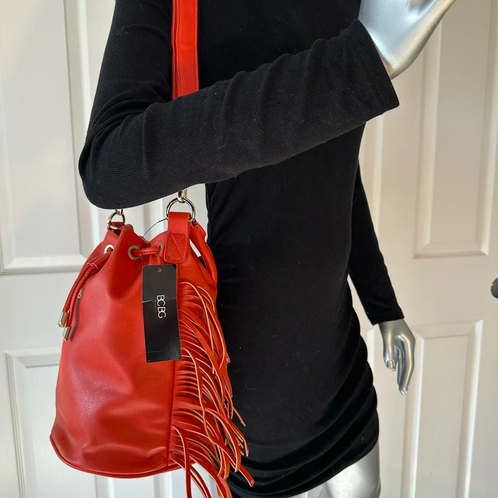 BCBG | Fringe Drawstring Bucket Bag Red NWT